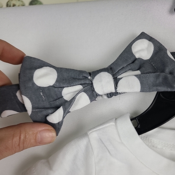 Toddler Girls 12 mo. Glitter Graphic T-Shirt White Gold Short Sleeve W/Bow NWT - Picture 3 of 5